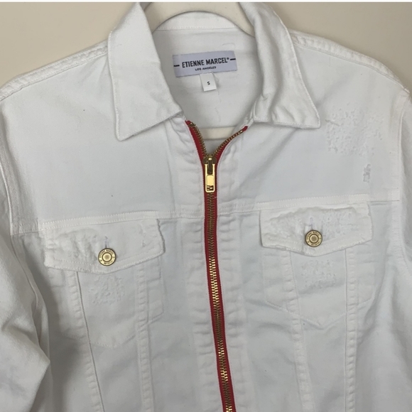 White Etienne Marcel Denim Jacket and Jeans both with Red Zipper - Picture 5 of 13